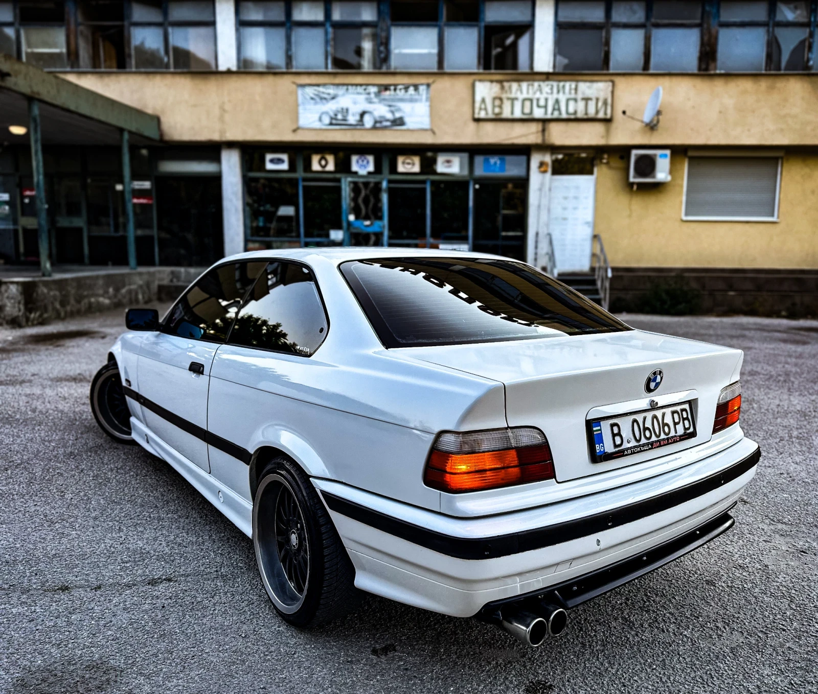 BMW 320 = M-Packet= КОЖА= КЛИМАТИК= ГАЗ= ПОДГРЕВ=  - изображение 7