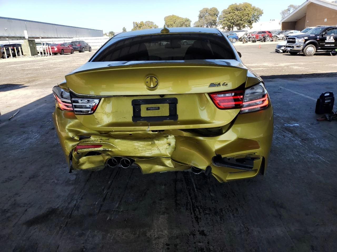 BMW M4 SHADOWLINE* HEAD UP* HARMAN* 360* РЕАЛЕН ПРОБЕГ - изображение 5