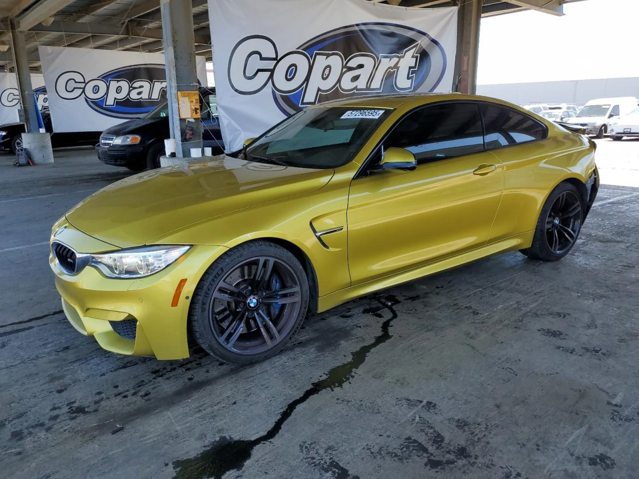 BMW M4 SHADOWLINE* HEAD UP* HARMAN* 360* РЕАЛЕН ПРОБЕГ - изображение 2