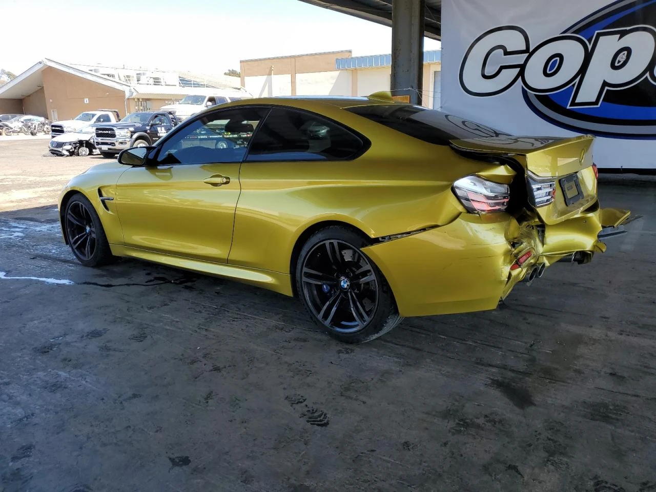 BMW M4 SHADOWLINE* HEAD UP* HARMAN* 360* РЕАЛЕН ПРОБЕГ - изображение 4