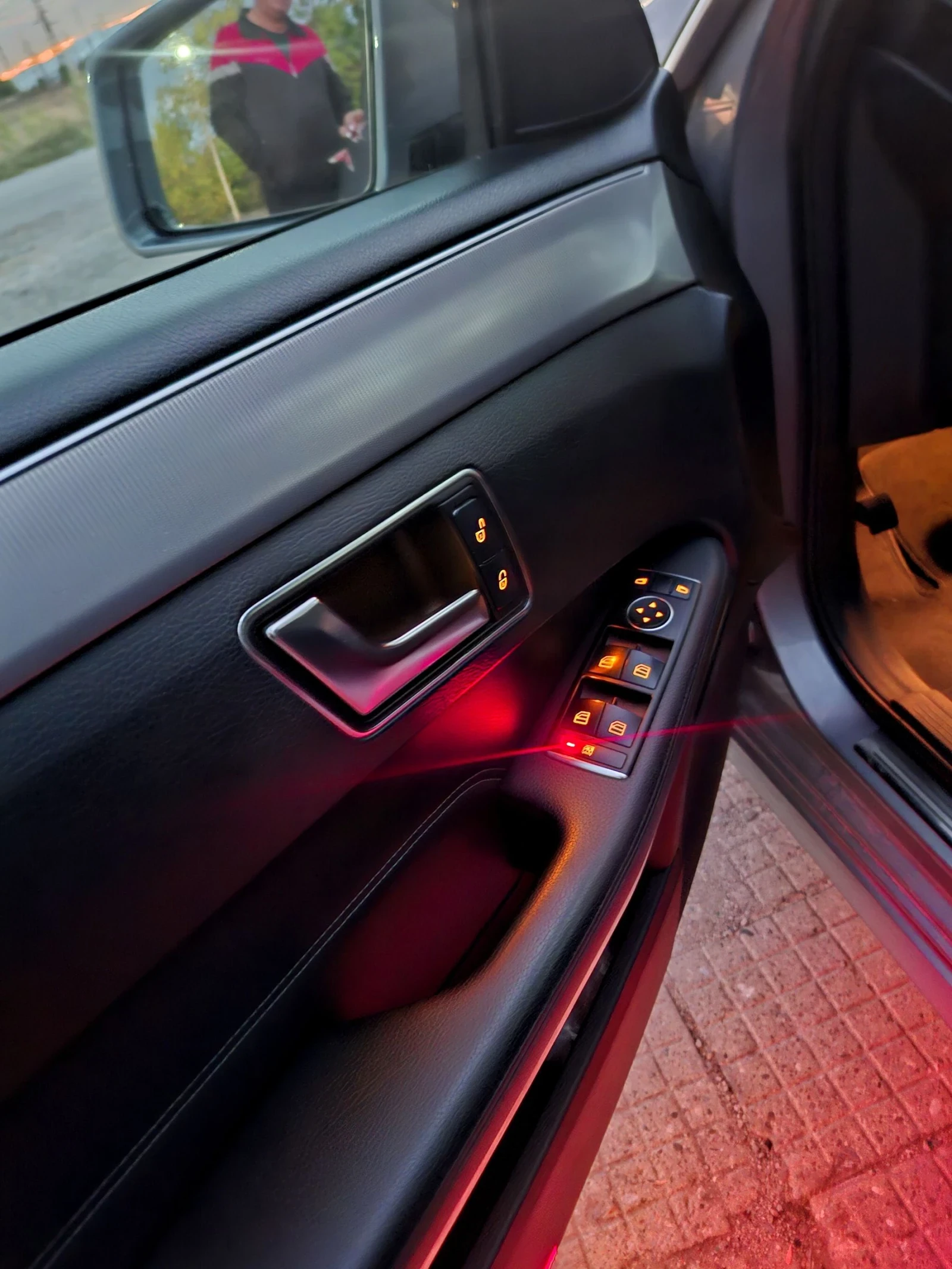 Mercedes-Benz E 220 | Mobile.bg   11