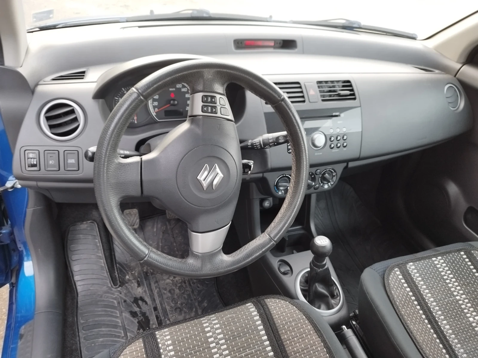 Suzuki Swift 1.3 DDiS (100хил.км) в ТОП състояние  - изображение 7