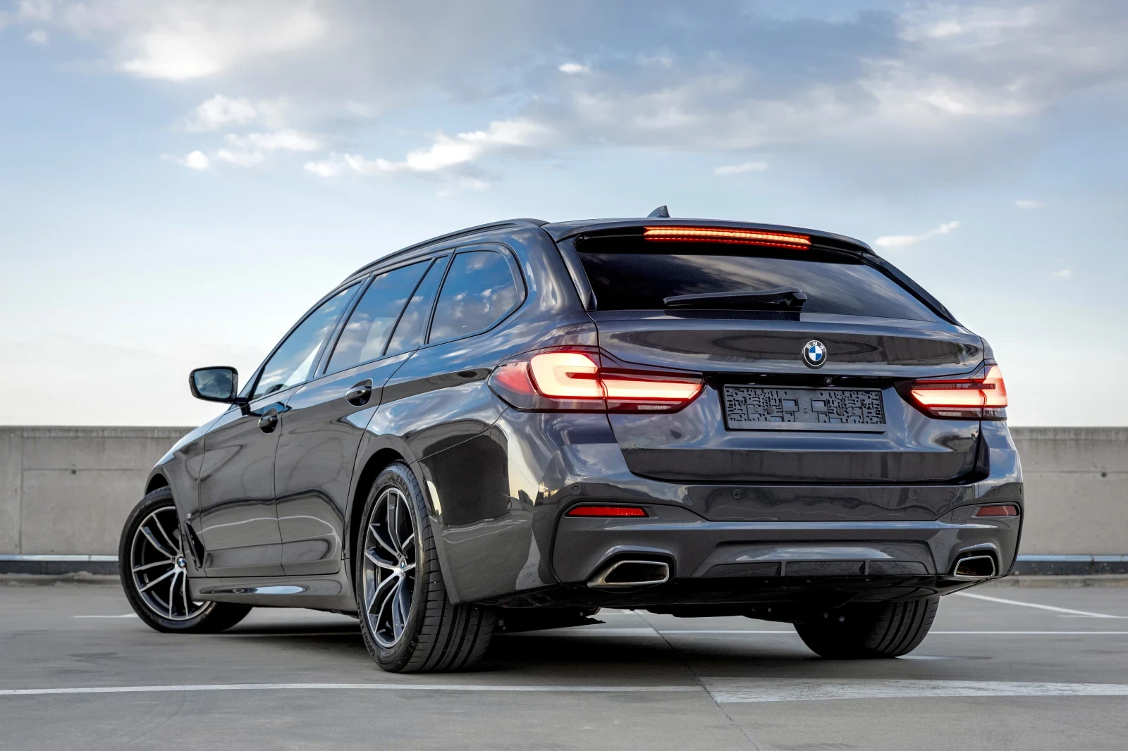 BMW 520 d xDrive Facelift M PACKET  Mild Hybrid  FULL