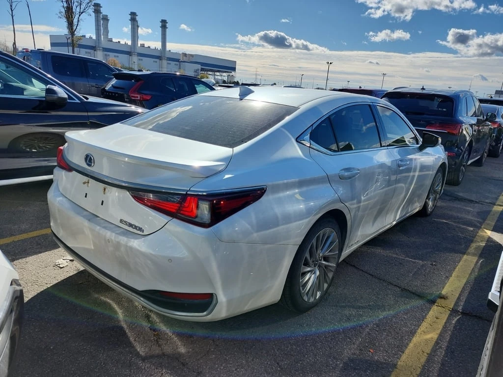 Lexus ES * 300H * CARFAX *    | Mobile.bg   3