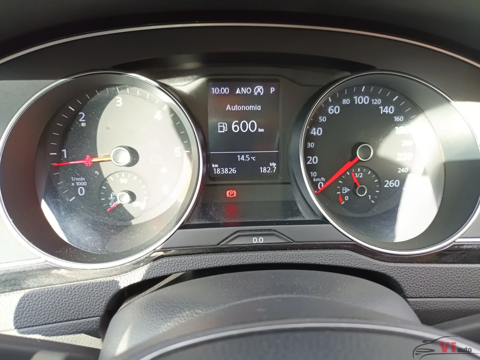 VW Passat 2.0TDI/AUTOMATIC/EURO 6, снимка 11 - Автомобили и джипове - 52501040