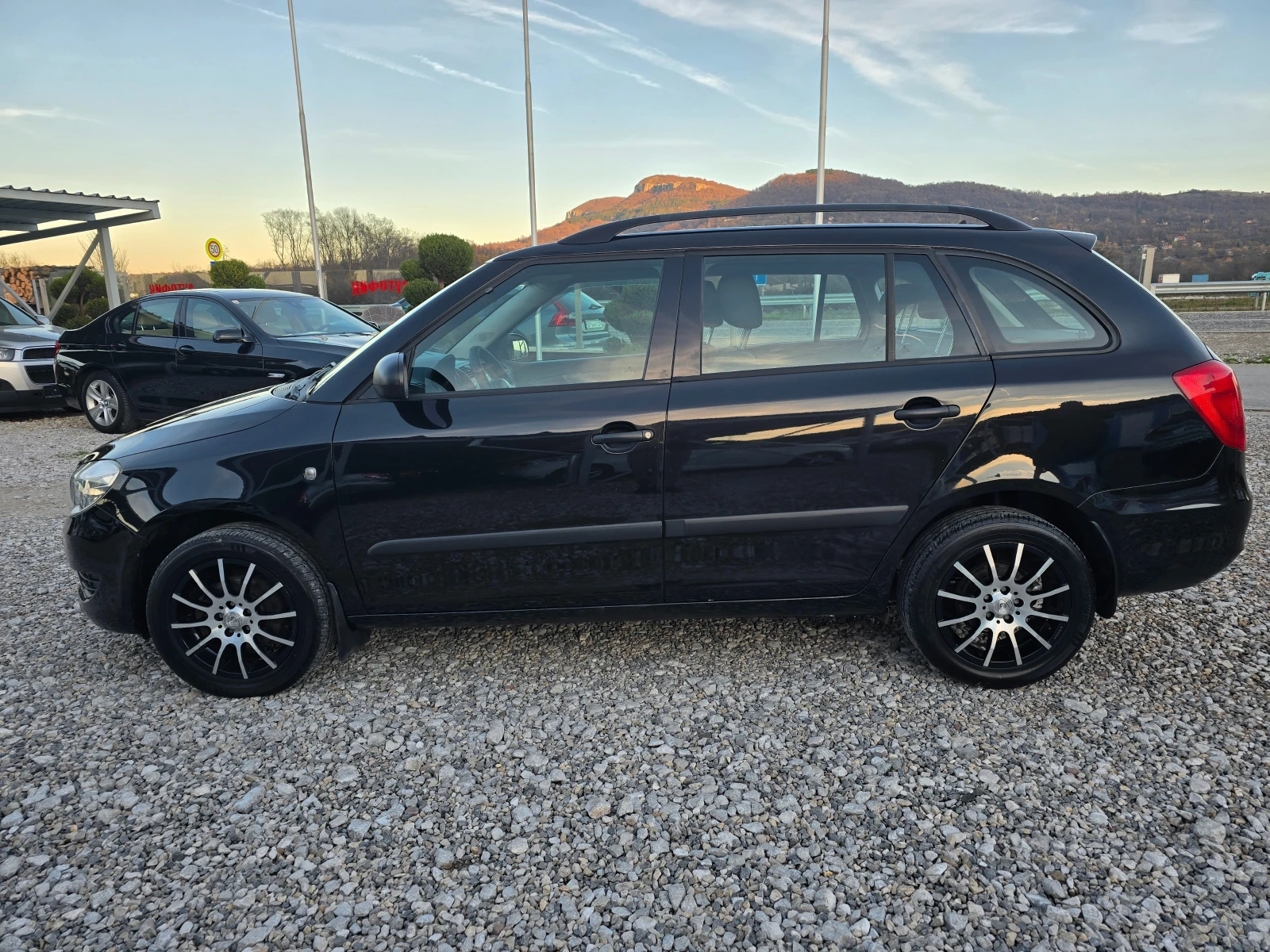 Skoda Fabia 1, 6 TDI КЛИМАТИК !! НОВ ВНОС !!  - изображение 2