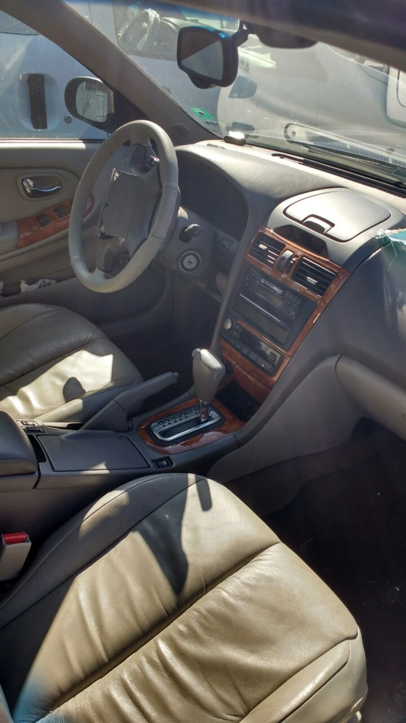 Nissan Maxima  - изображение 5