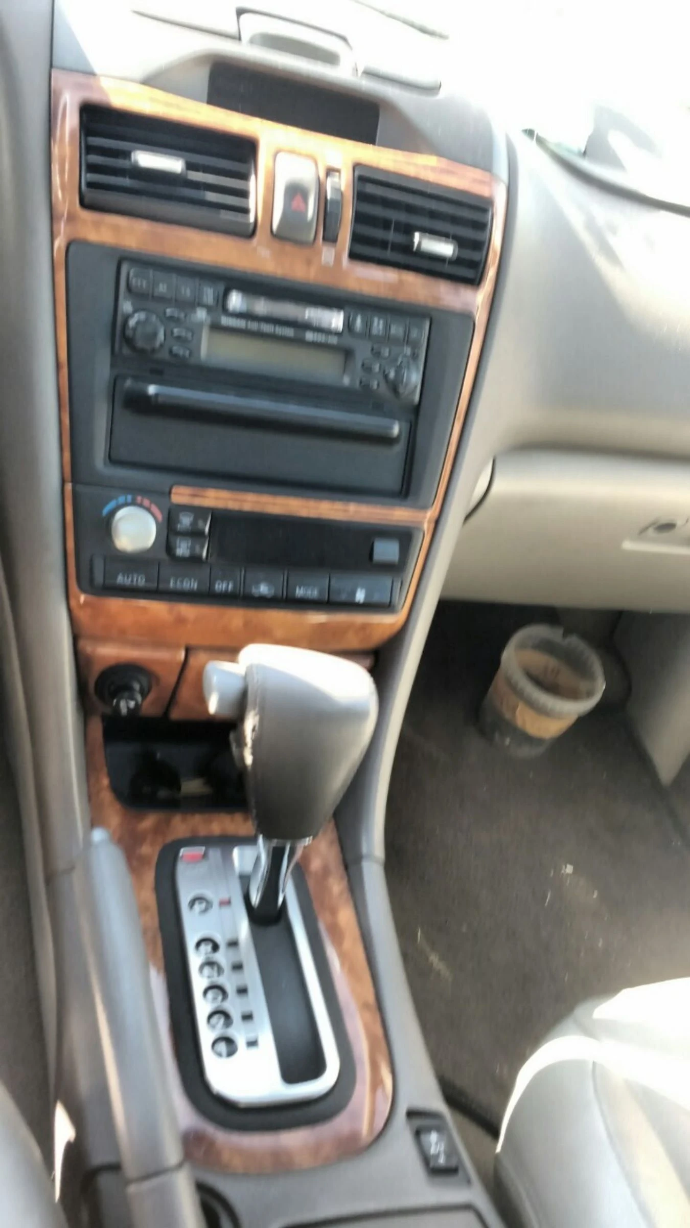 Nissan Maxima  - изображение 3