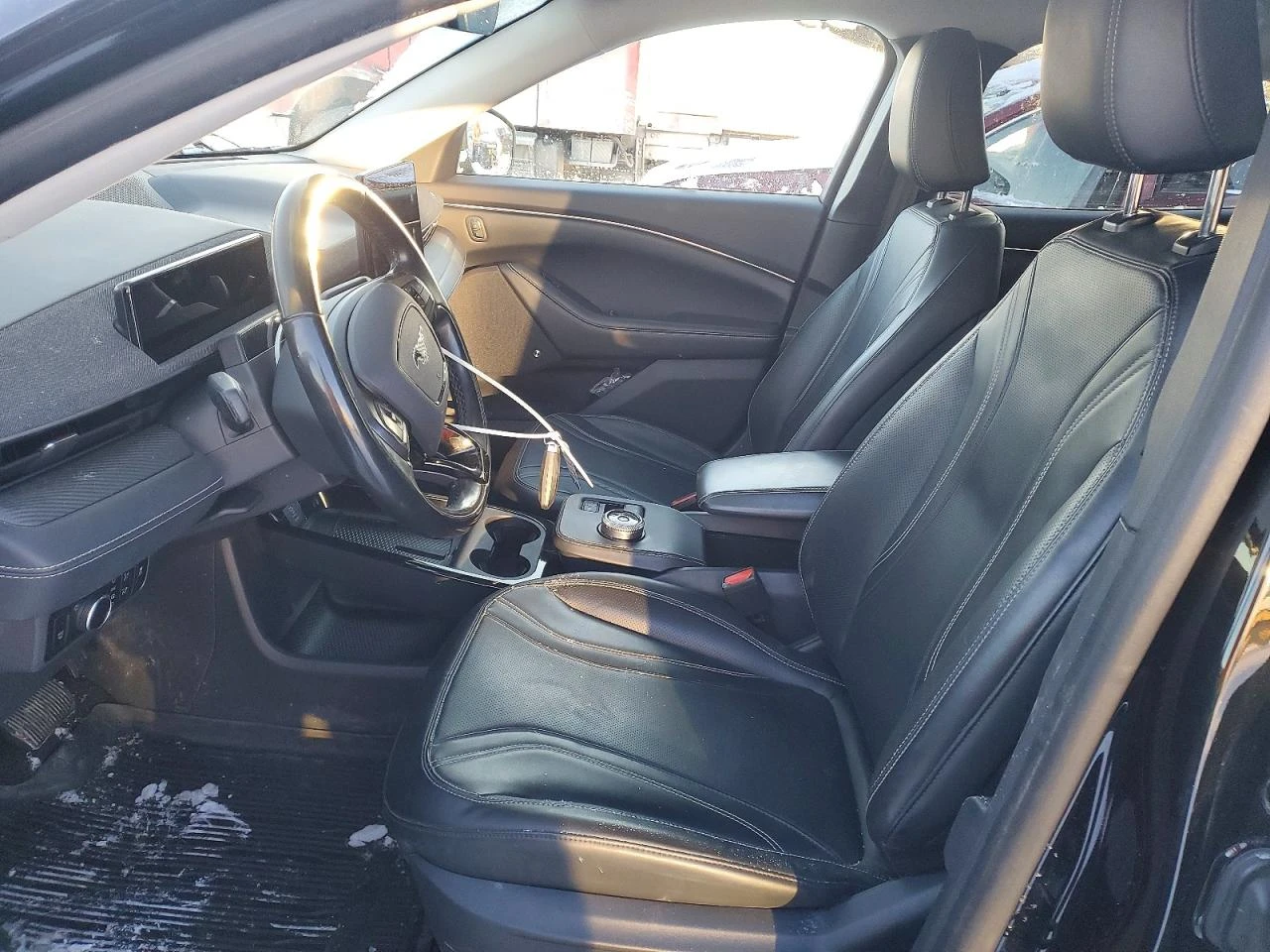 Ford Mustang Mach-E PREMIUM* AWD* ���������* 360* �������* ���������*  | Mobile.bg � ����������� 7