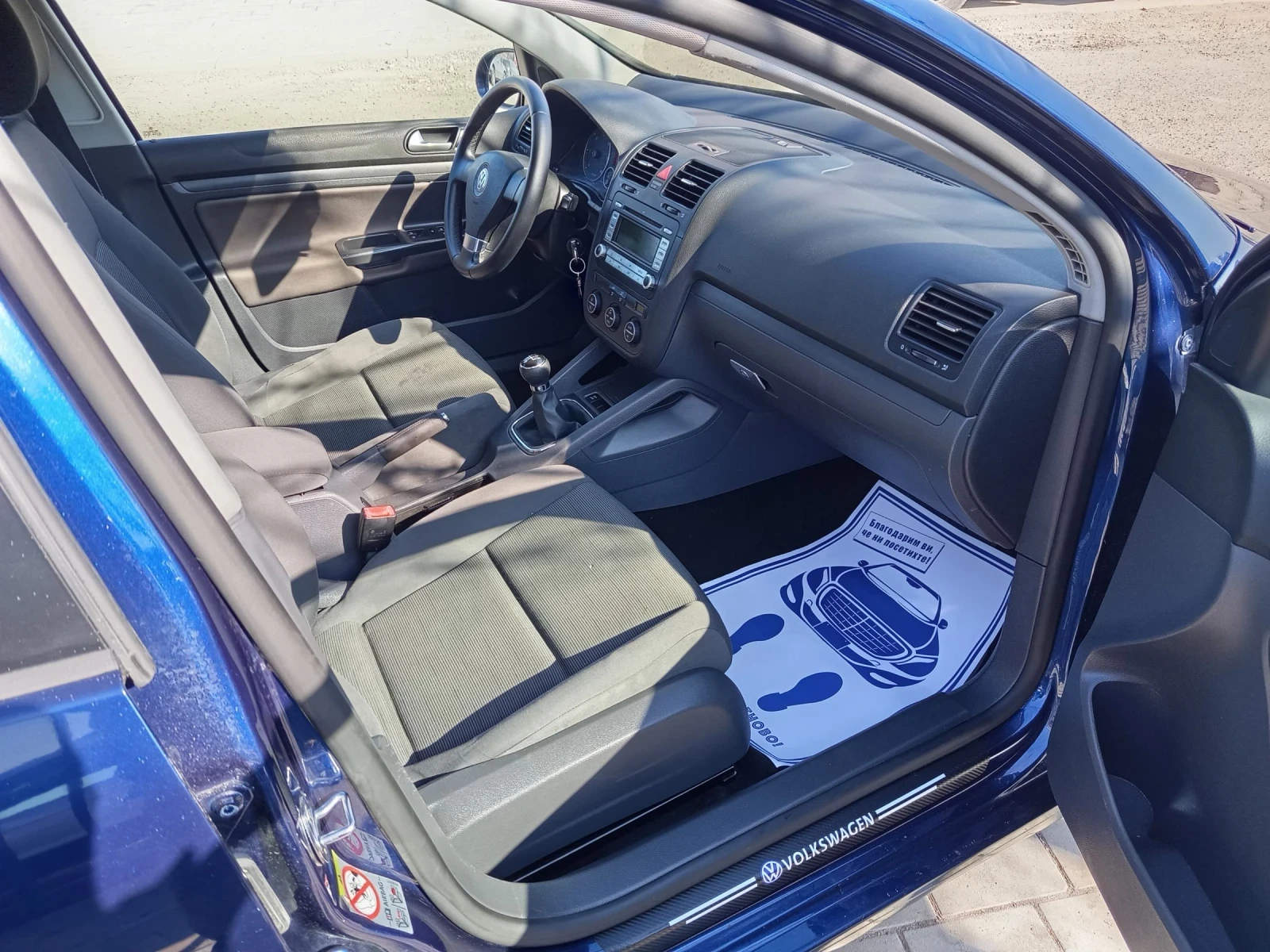 VW Golf 1.9 TDI 105 kc 2008г., снимка 10 - Автомобили и джипове - 53747717