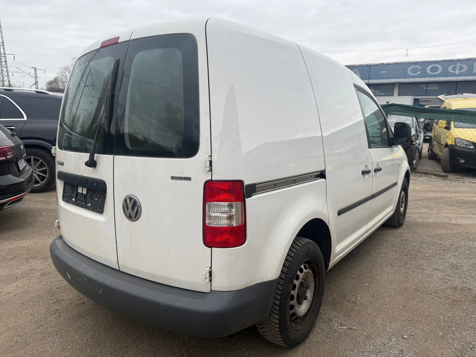 VW Caddy, снимка 5 - Автомобили и джипове - 53903485