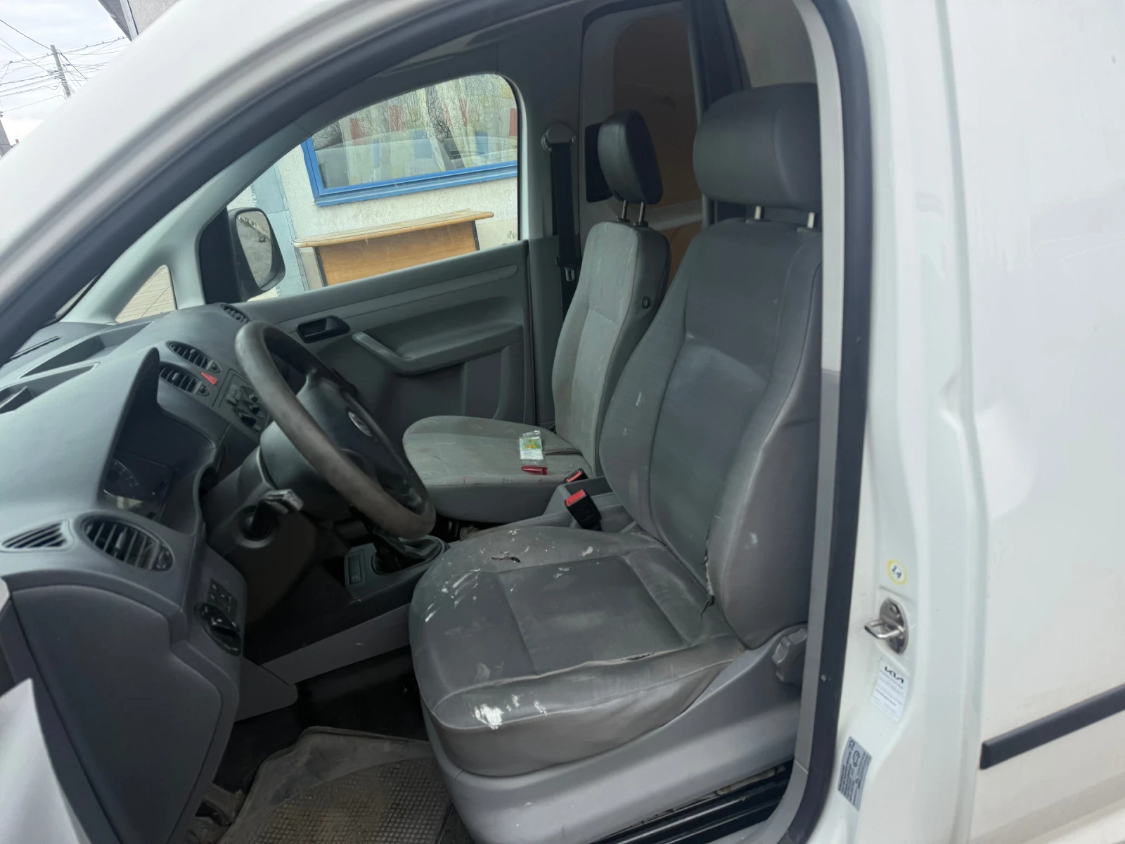 VW Caddy, снимка 7 - Автомобили и джипове - 53903485