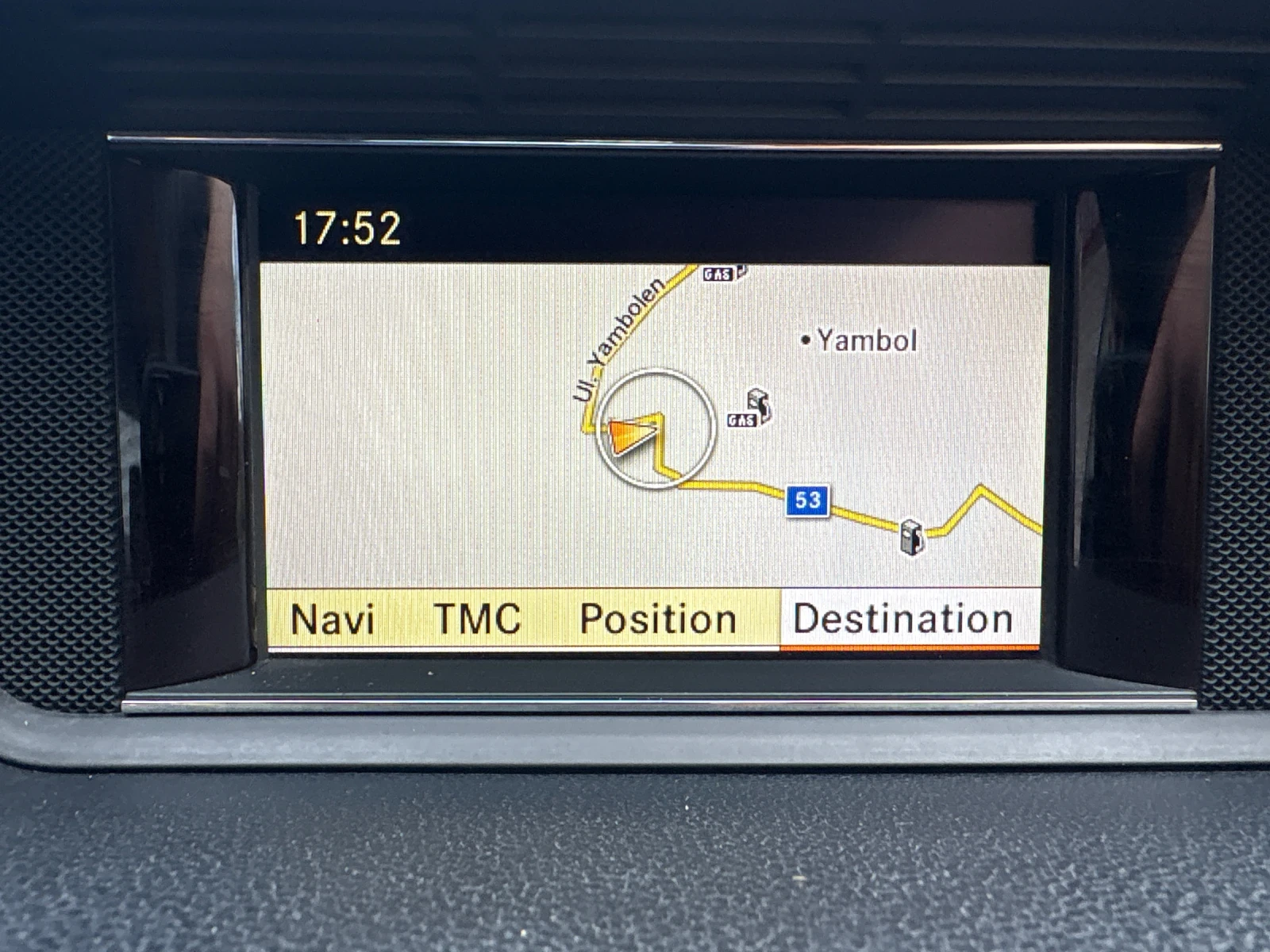 Mercedes-Benz E 250 Coupe , снимка 9 - Автомобили и джипове - 54083736