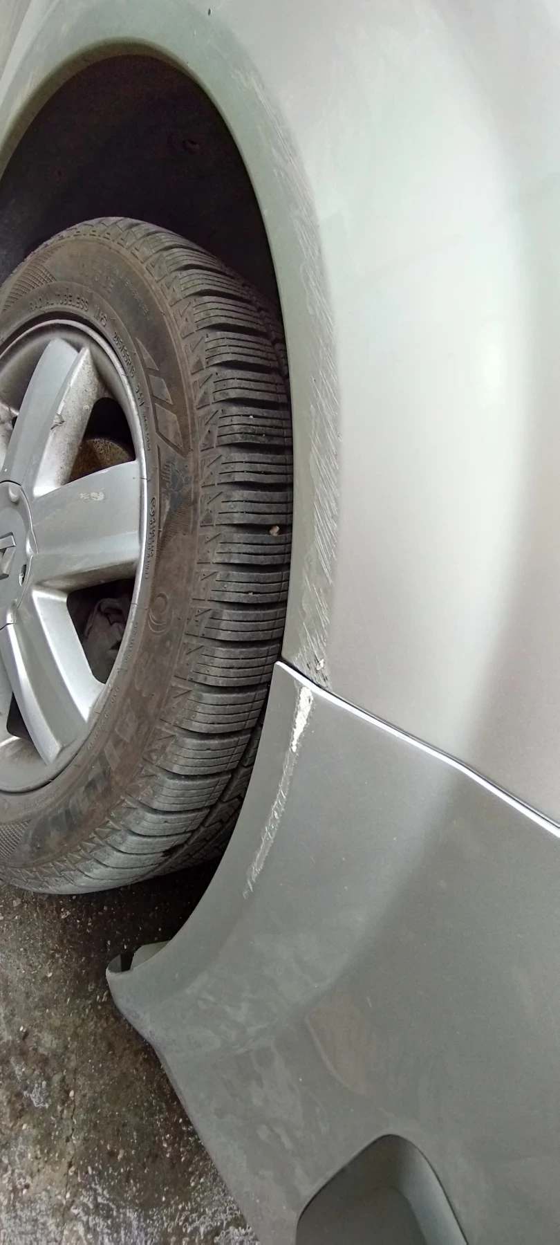 Renault Scenic K9K, снимка 13 - Автомобили и джипове - 54095877