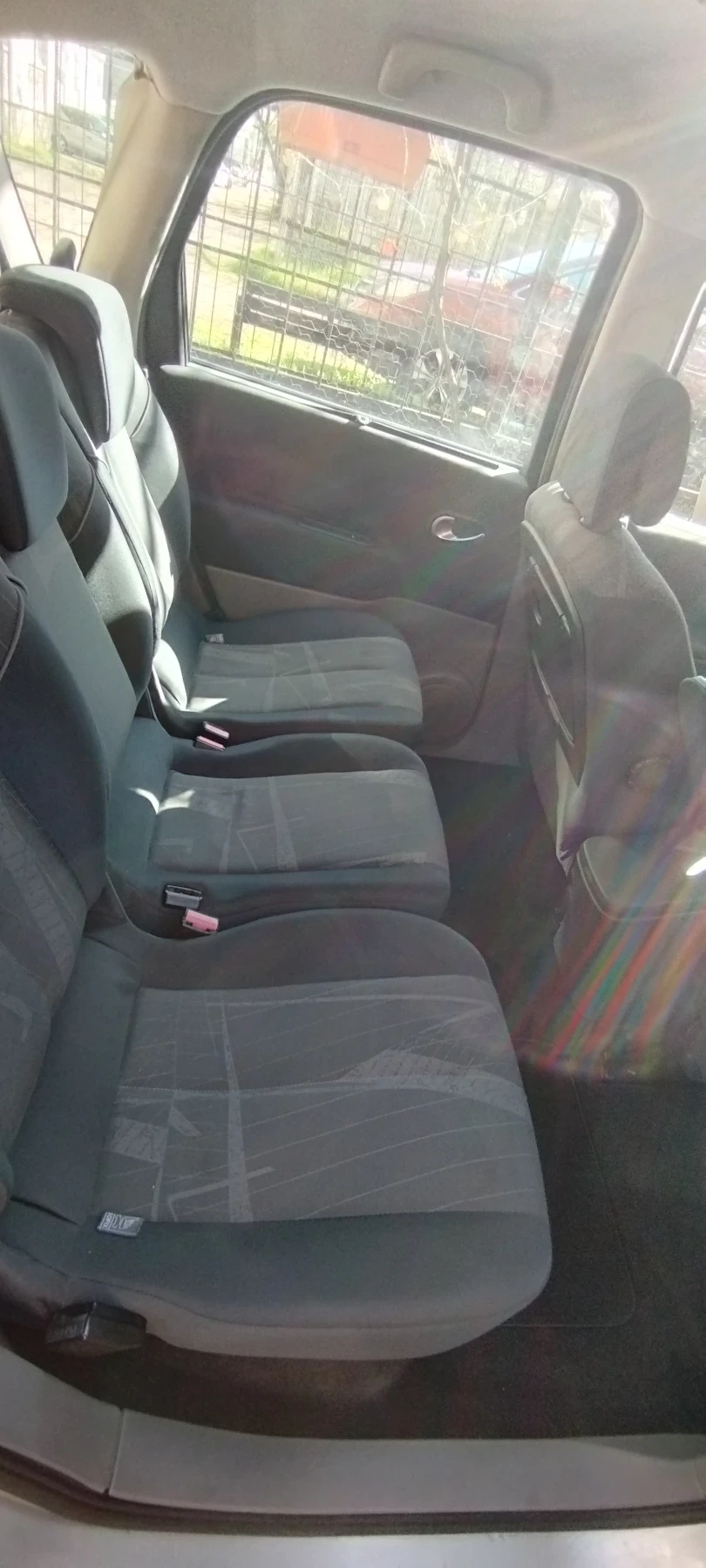 Renault Scenic K9K, снимка 10 - Автомобили и джипове - 54095877