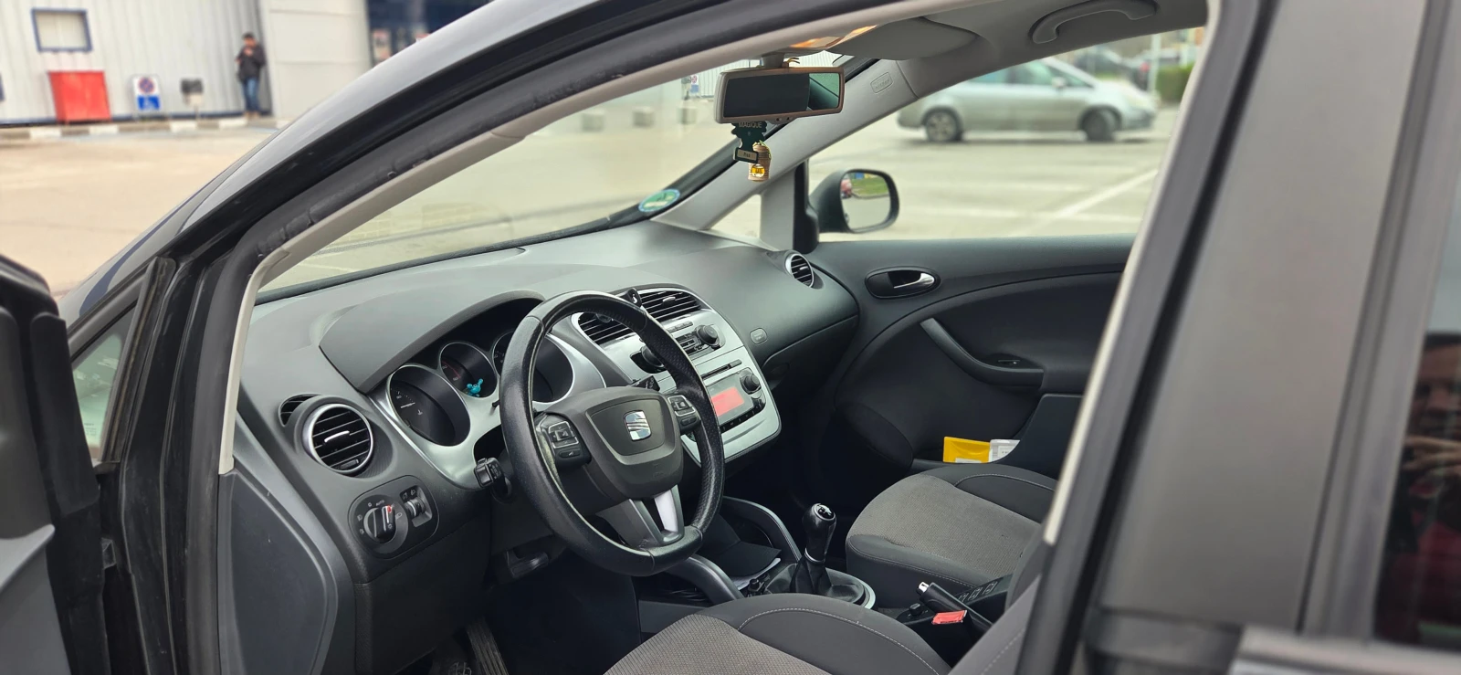 Seat Altea XL, снимка 9 - Автомобили и джипове - 54208437