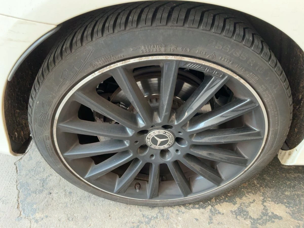 Mercedes-Benz C 300  Night Edition AMG Line Лизинг, снимка 12 - Автомобили и джипове - 54465158