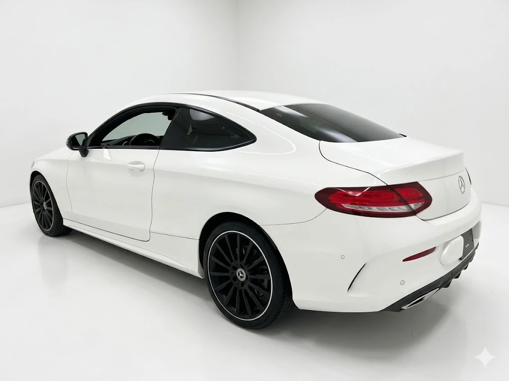 Mercedes-Benz C 300  Night Edition AMG Line Лизинг, снимка 4 - Автомобили и джипове - 54465158