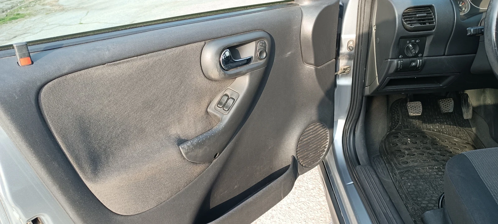 Opel Corsa, снимка 10 - Автомобили и джипове - 54581181