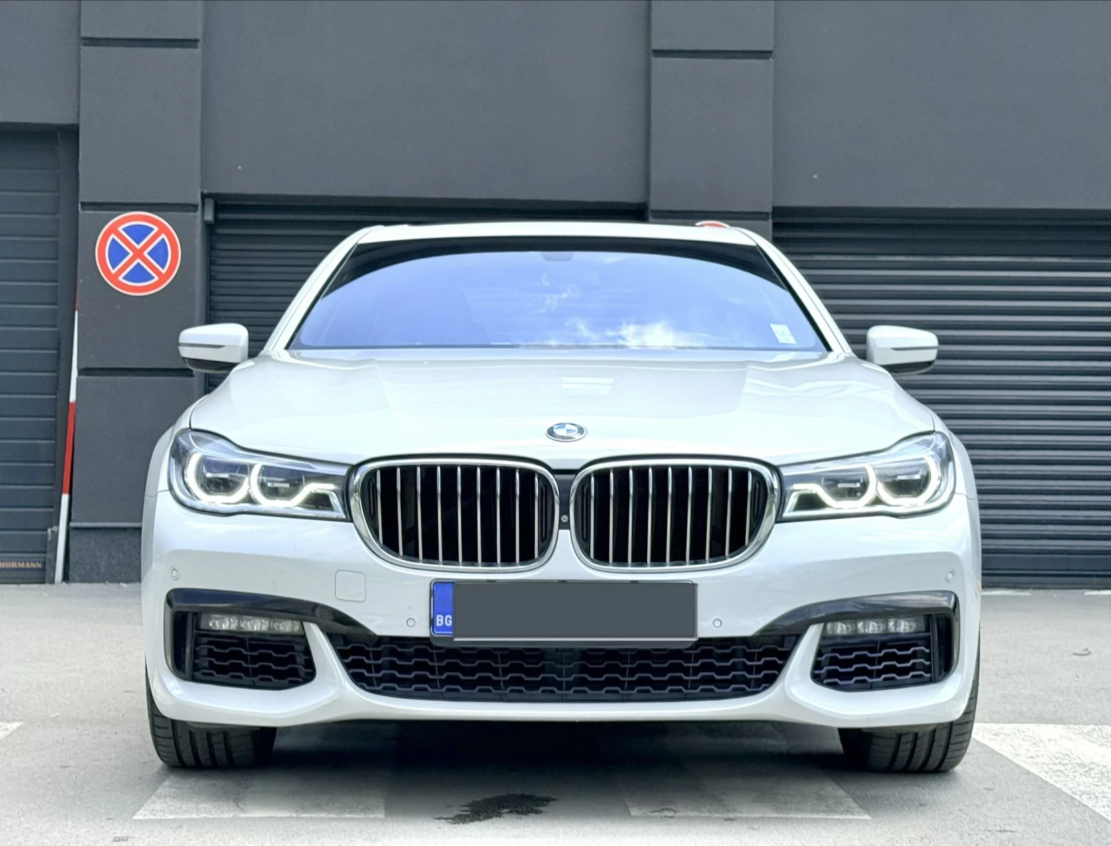 BMW 750, снимка 2 - Автомобили и джипове - 54857502