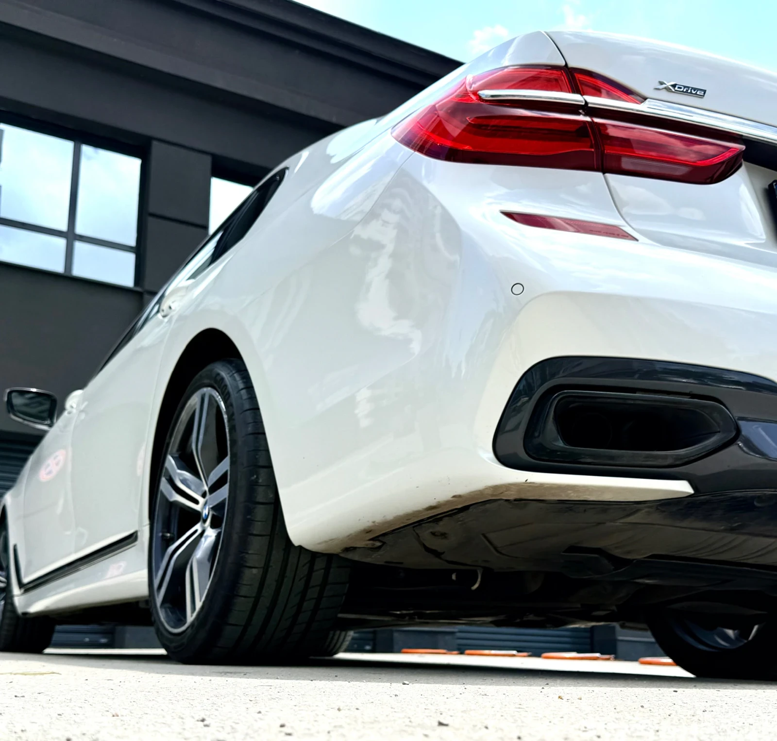 BMW 750, снимка 10 - Автомобили и джипове - 54857502