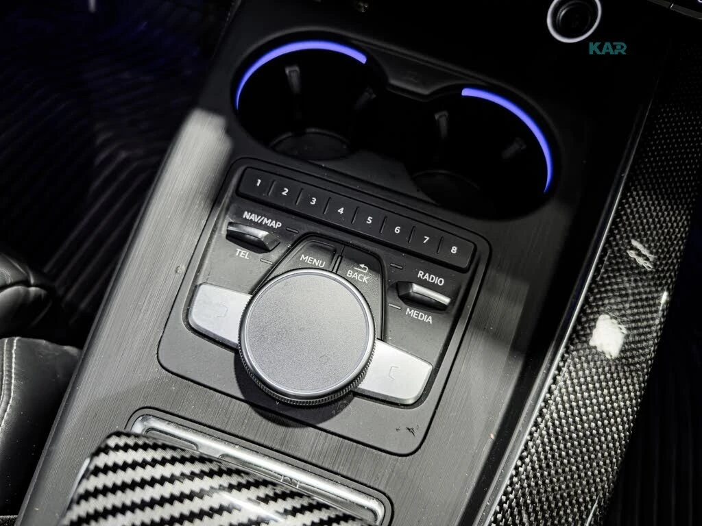 Audi S5 CARBON PACK * TECHNIK * АвтоКредит * (ЦЕНА ДО БГ), снимка 16 - Автомобили и джипове - 54897368