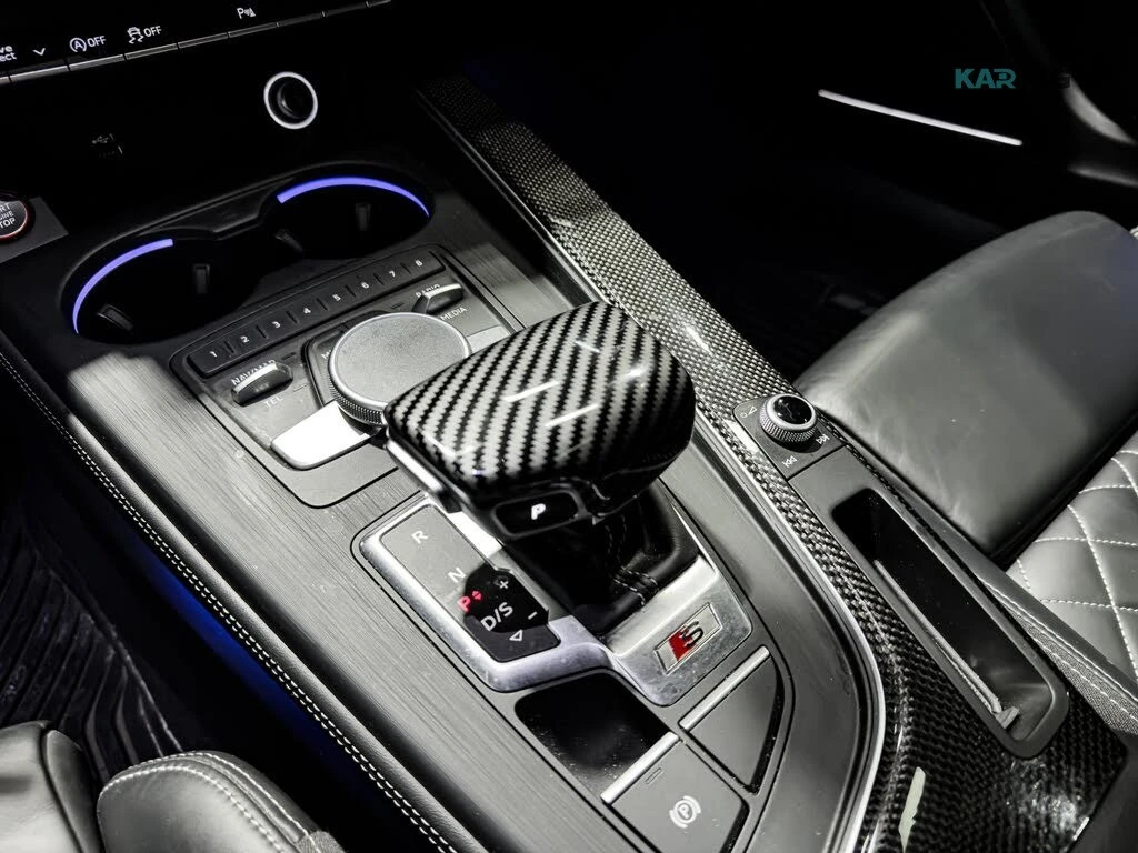 Audi S5 CARBON PACK * TECHNIK * АвтоКредит * (ЦЕНА ДО БГ), снимка 15 - Автомобили и джипове - 54897368