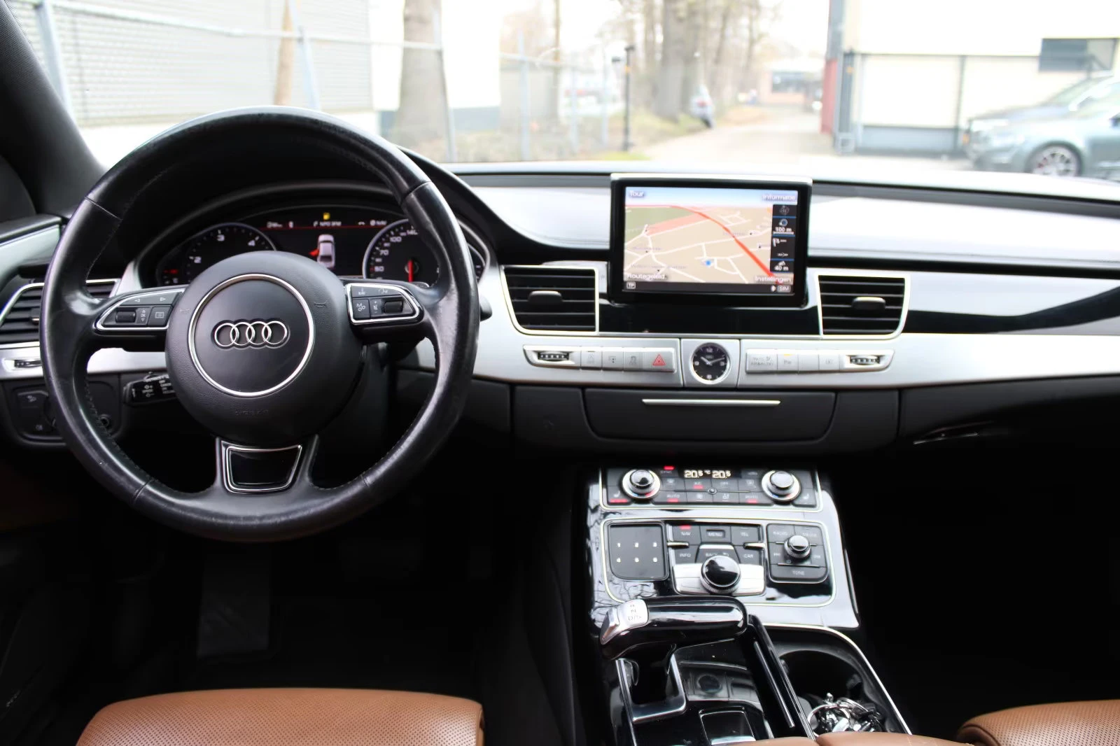 Audi A8 3.0TDI/286HP/MATRIX/CAM/MEMO/BOSE/NAVI/464q, снимка 8 - Автомобили и джипове - 55057717