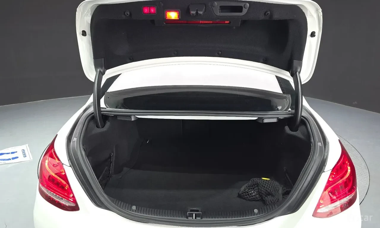 Mercedes-Benz C 43 AMG 4MATIC* Back cam* B&O* HUD* Подгрев* , снимка 13 - Автомобили и джипове - 55211560
