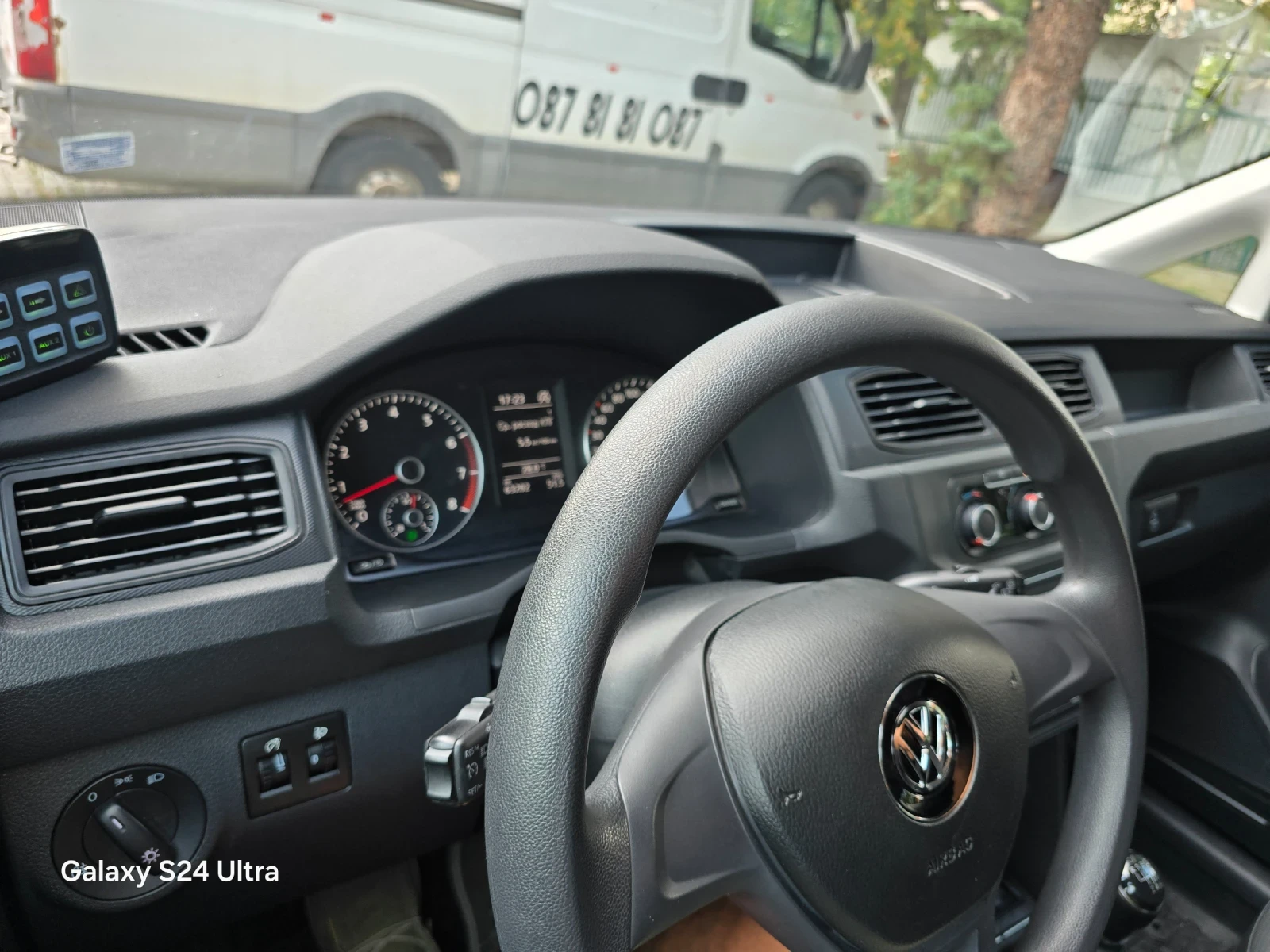 VW Caddy Жълти светлини четири режима, снимка 3 - Автомобили и джипове - 55348661
