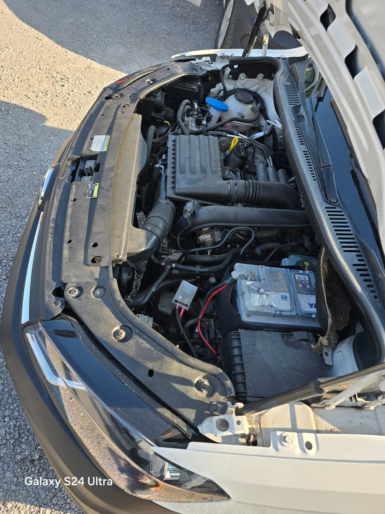 VW Caddy Специализиран , снимка 4 - Автомобили и джипове - 55348661