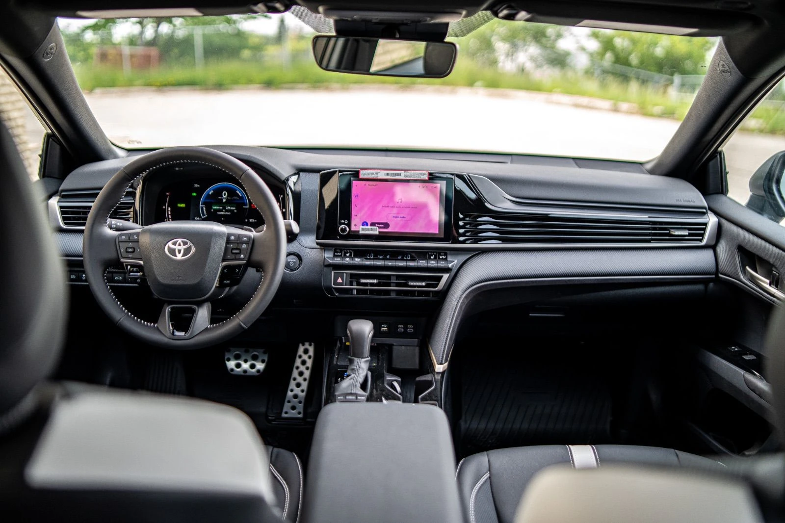 Toyota Camry SE / NIGHT SHADE/ , снимка 9 - Автомобили и джипове - 55441871