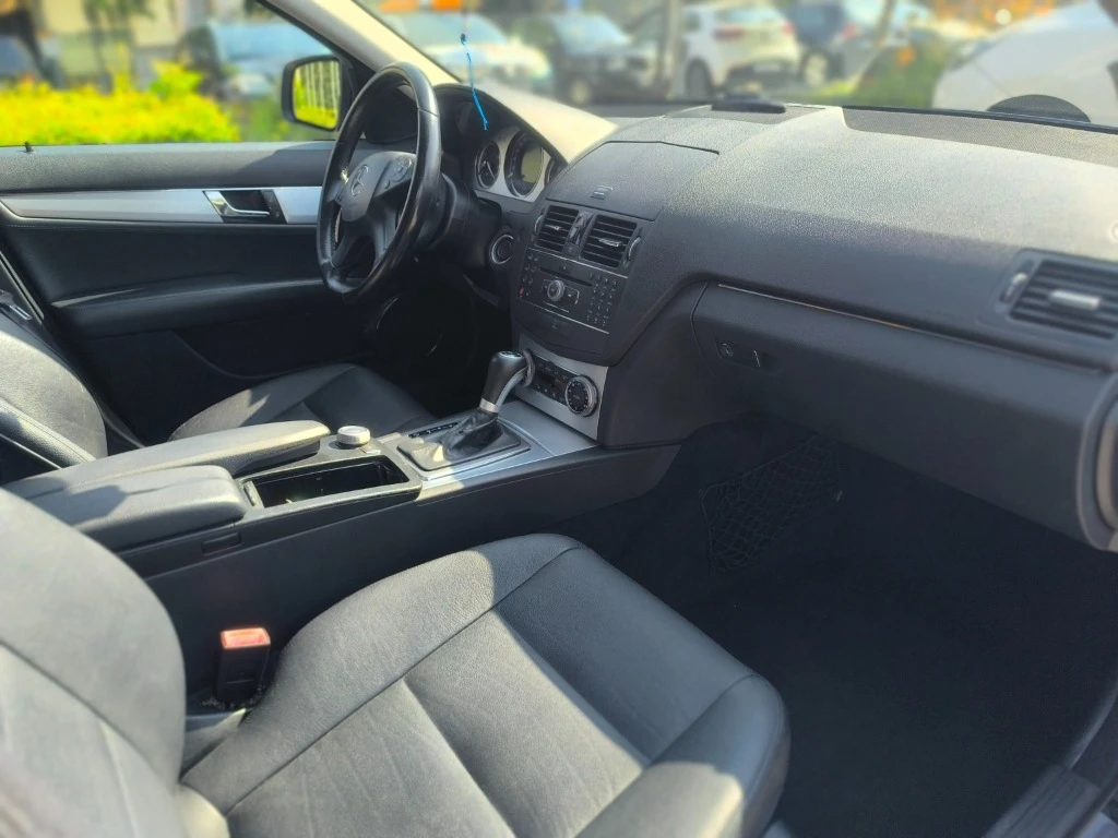 Mercedes-Benz C 220 2.2 CDI Avant, снимка 8 - Автомобили и джипове - 55444229