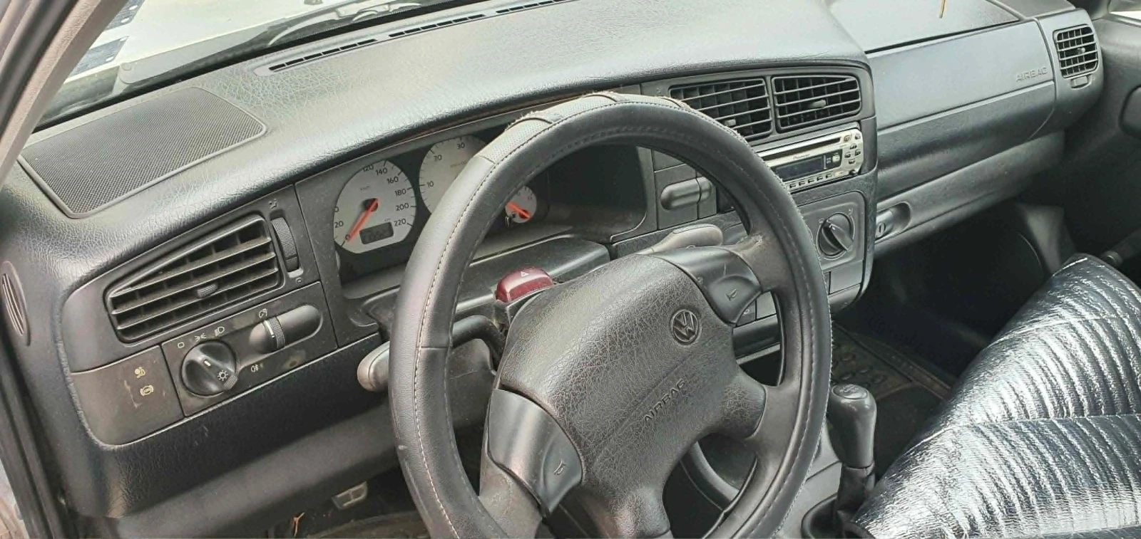 VW Golf, снимка 7 - Автомобили и джипове - 55647977