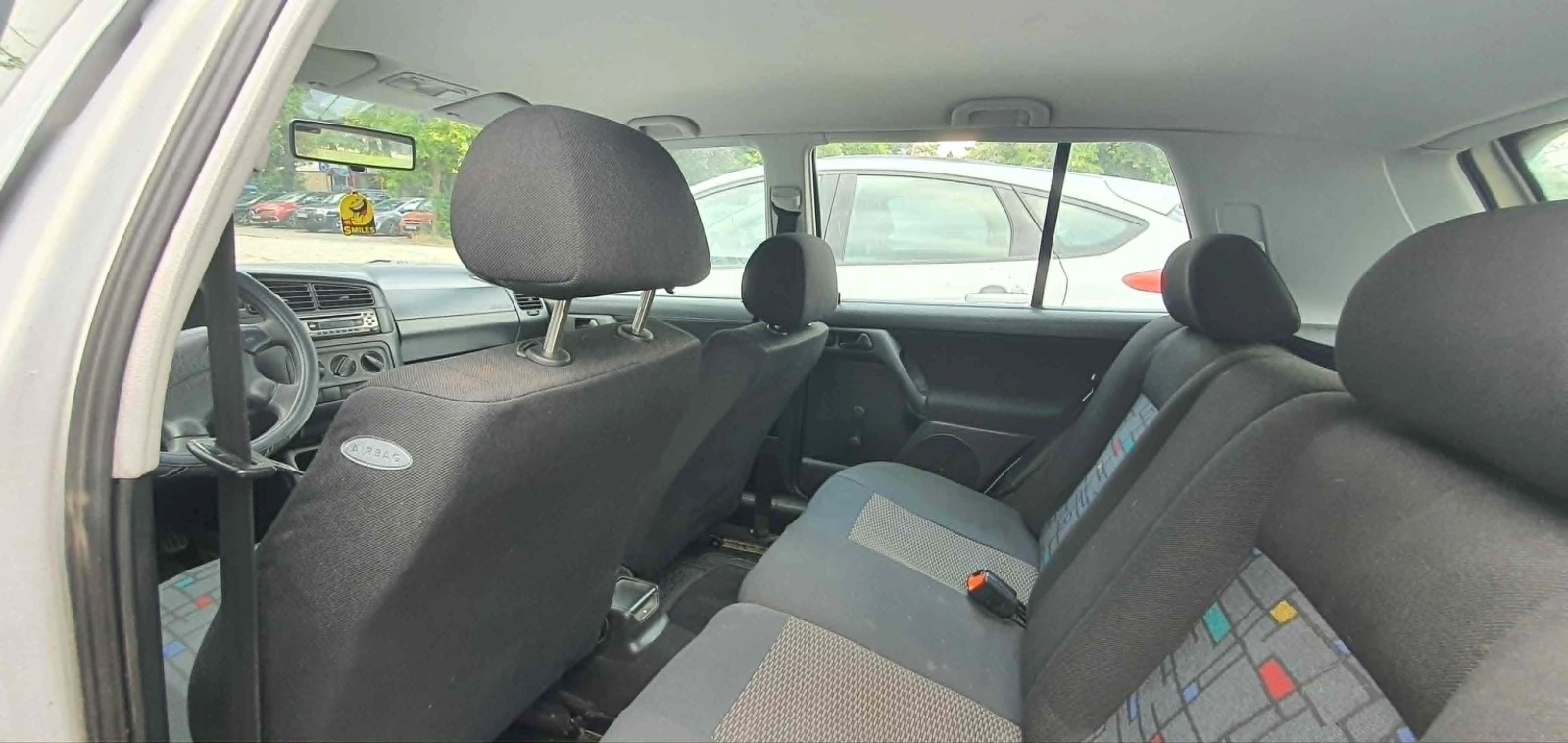 VW Golf, снимка 5 - Автомобили и джипове - 55647977