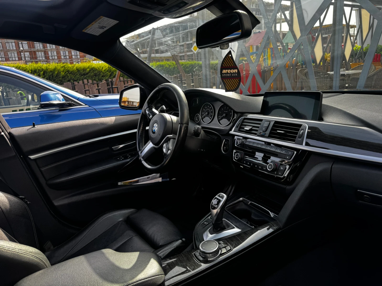 BMW 340, снимка 12 - Автомобили и джипове - 55865537