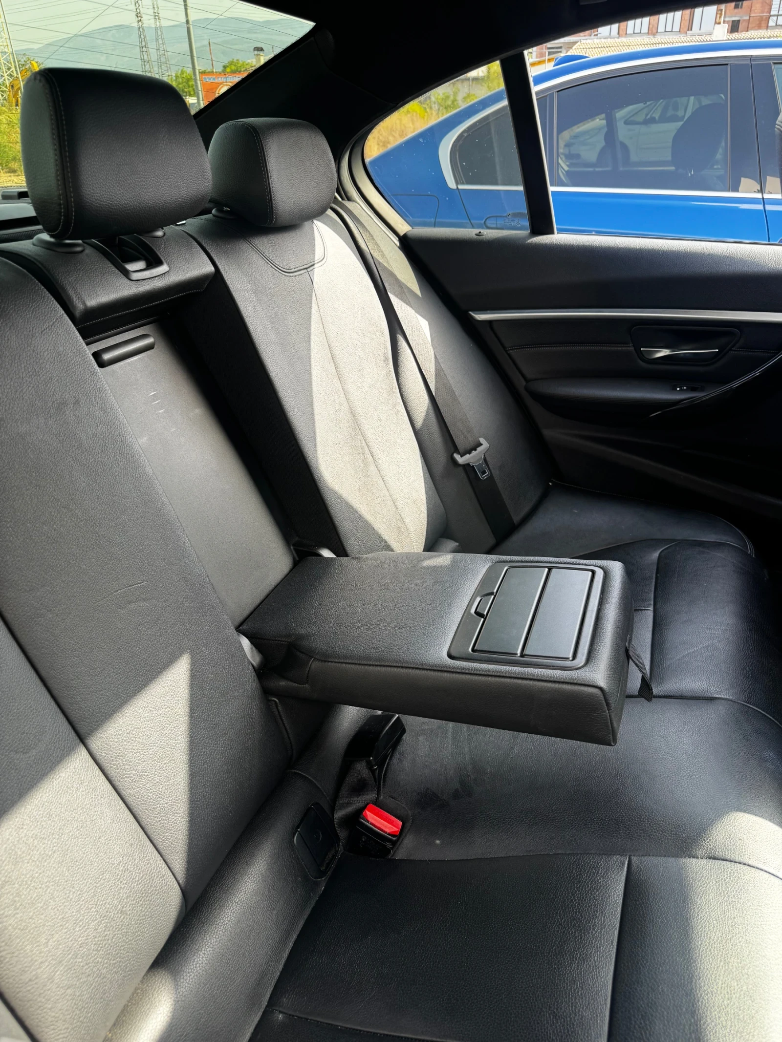BMW 340, снимка 11 - Автомобили и джипове - 55865537
