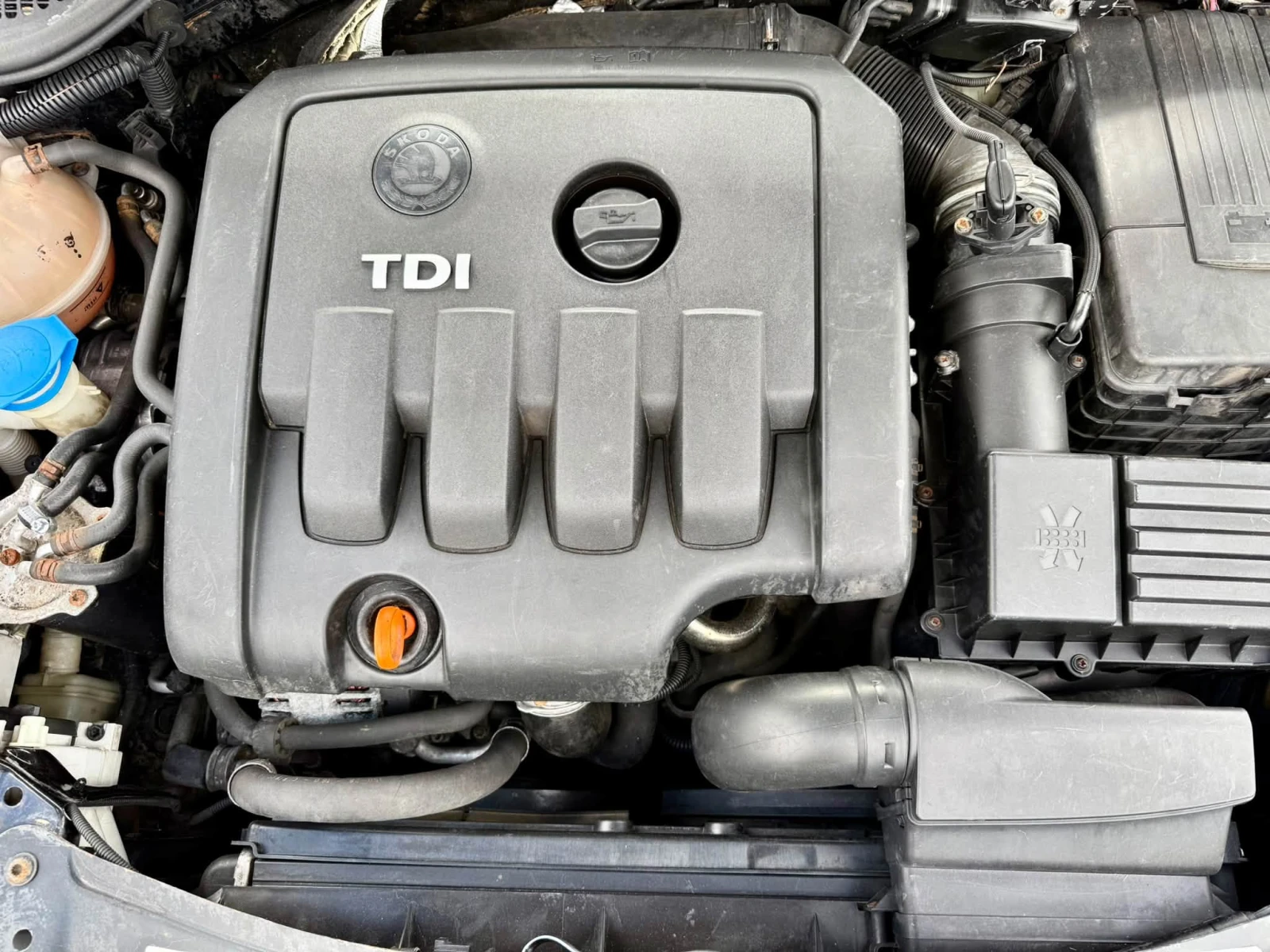 Skoda Octavia 2.0 АВТОМАТИК, снимка 14 - Автомобили и джипове - 56256851