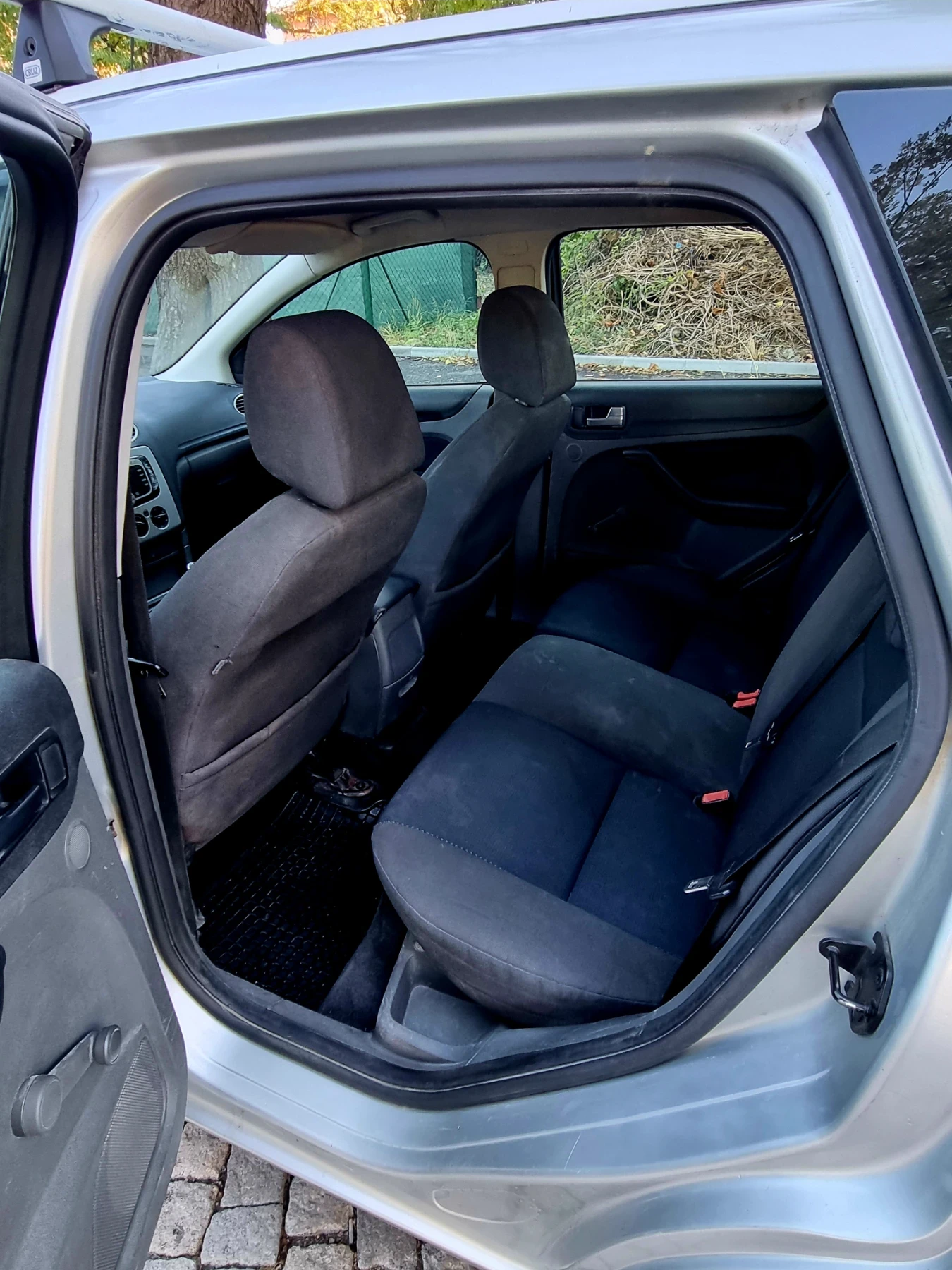Ford Focus 1.6 TDCI 2007g, снимка 9 - Автомобили и джипове - 56632527