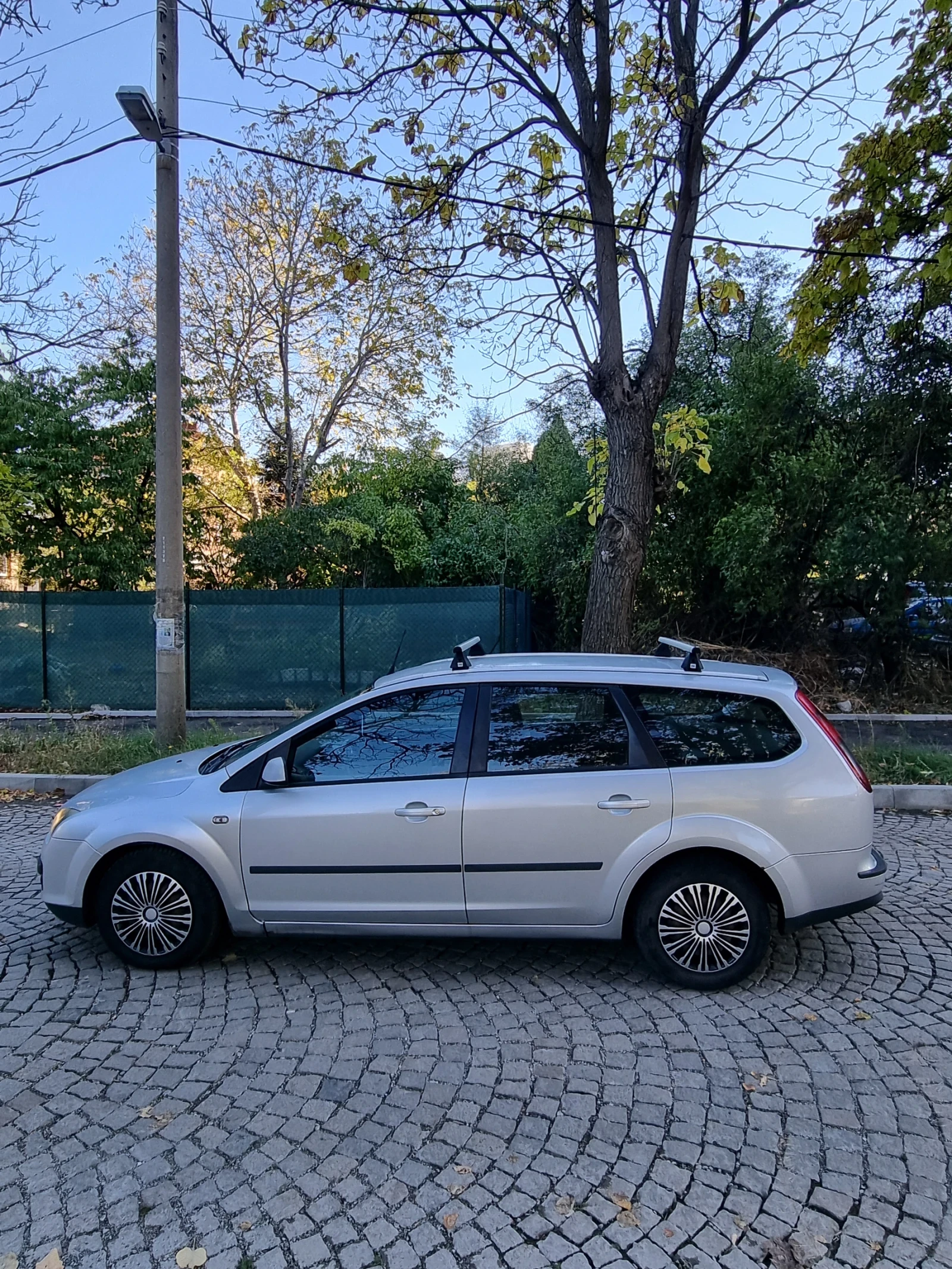 Ford Focus 1.6 TDCI 2007g, снимка 4 - Автомобили и джипове - 56632527