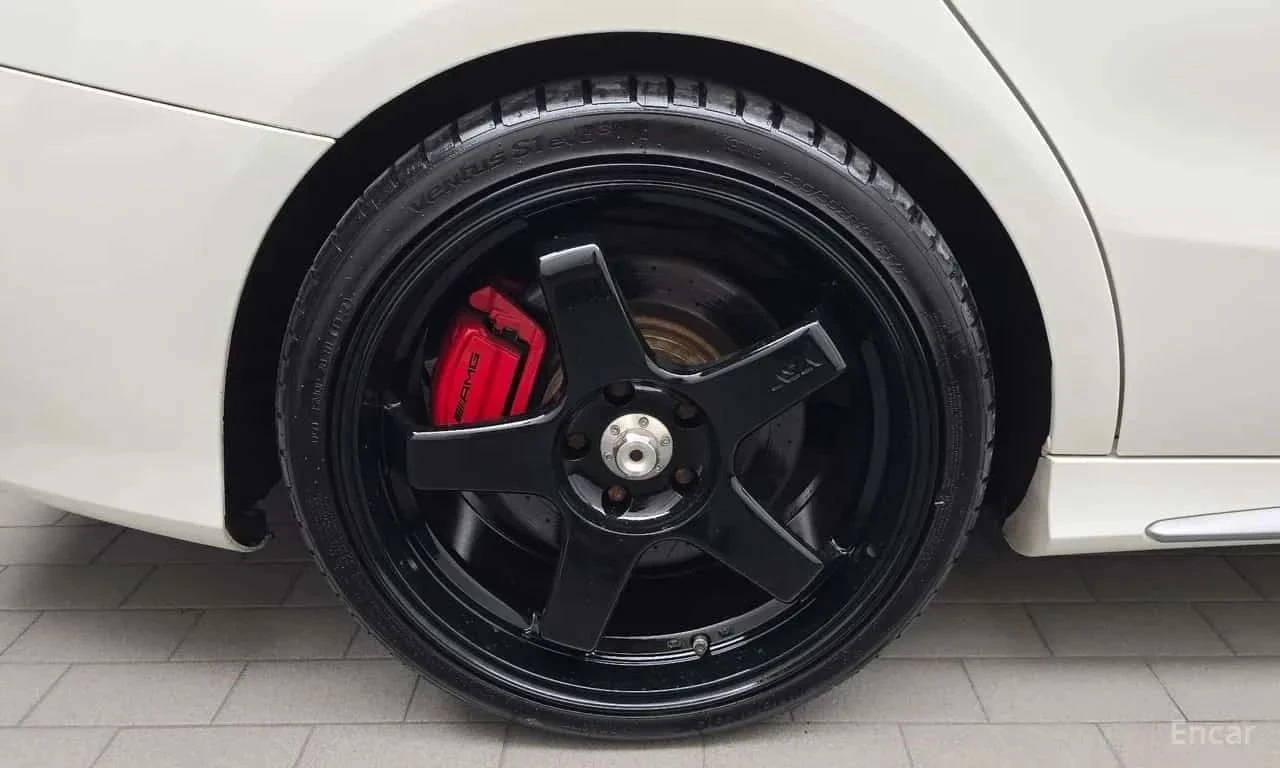 Mercedes-Benz CLA 45 AMG, снимка 5 - Автомобили и джипове - 56728807