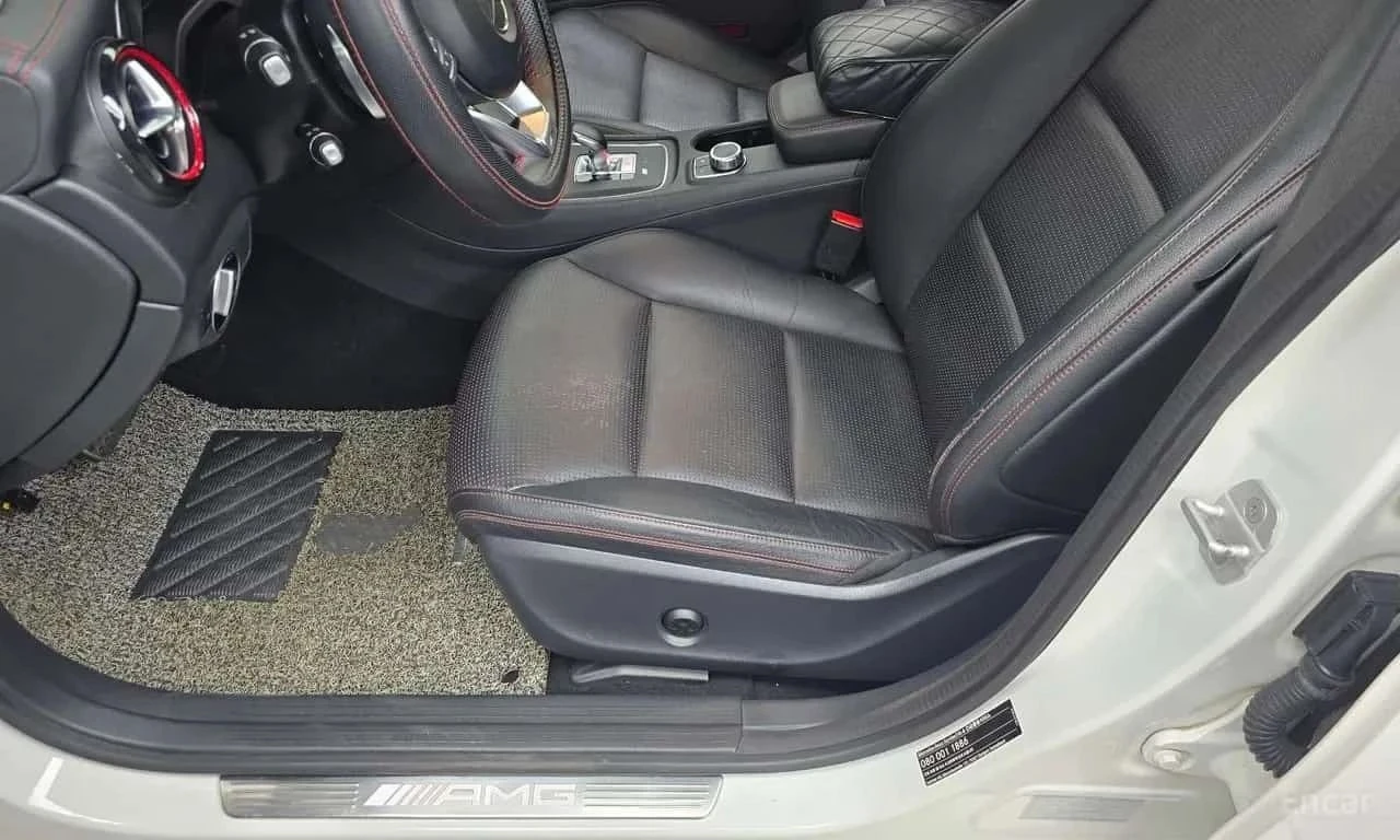 Mercedes-Benz CLA 45 AMG, снимка 17 - Автомобили и джипове - 56728807