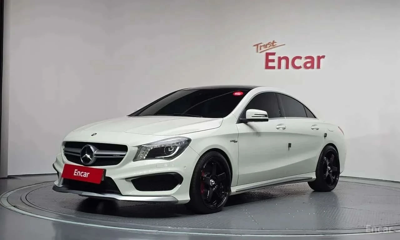 Mercedes-Benz CLA 45 AMG