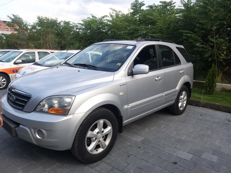 Kia Sorento 3.3 V6, снимка 3 - Автомобили и джипове - 44320367