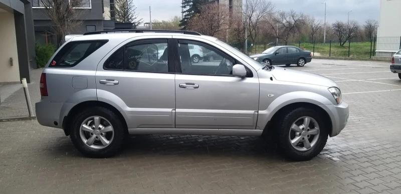 Kia Sorento 3.3 V6, снимка 7 - Автомобили и джипове - 44320367