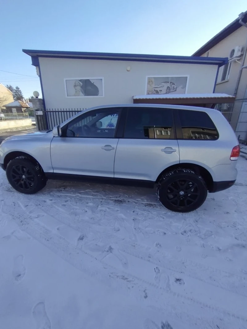 VW Touareg 2.5 TDI/174 к.с., снимка 4 - Автомобили и джипове - 48549899