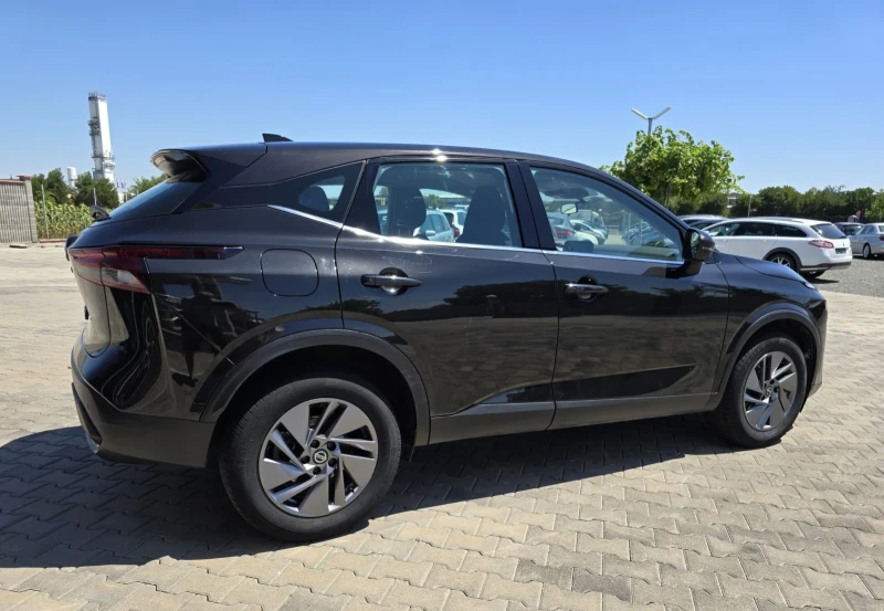 Nissan Qashqai 1.3i AUTOMATICA/HYBRIDA, снимка 5 - Автомобили и джипове - 50226273