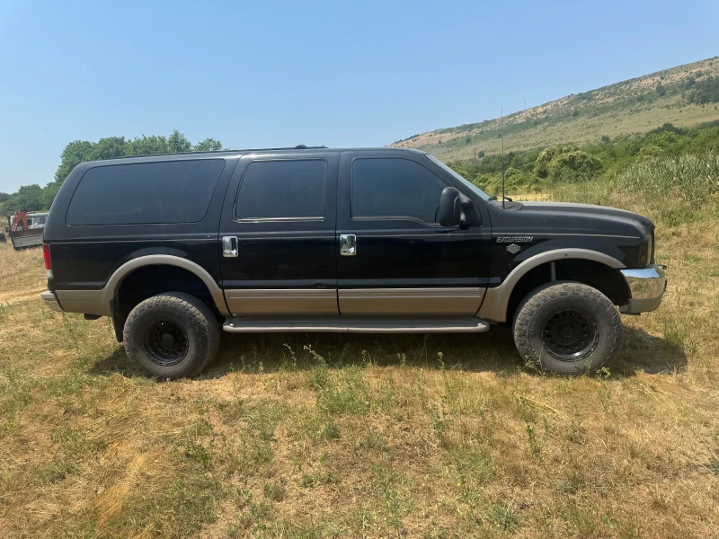 Ford Excursion Exclusive