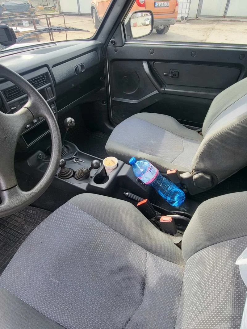 Lada Niva 1.7 Инжекцион Газова уредба ., снимка 9 - Автомобили и джипове - 52387261