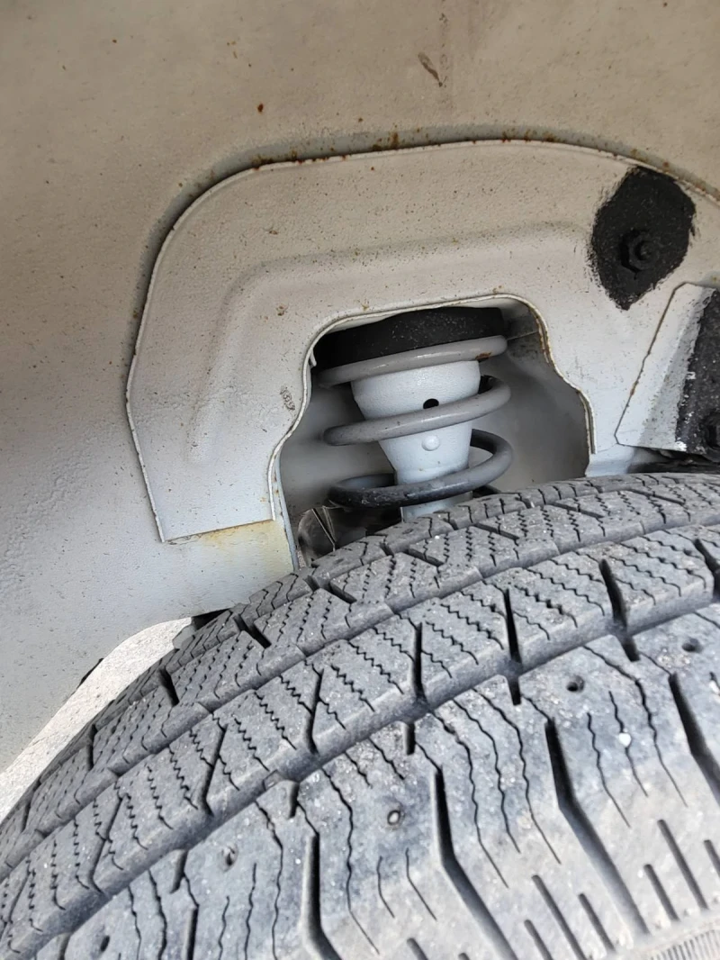 Lada Niva 1.7 Инжекцион Газова уредба ., снимка 11 - Автомобили и джипове - 52387261